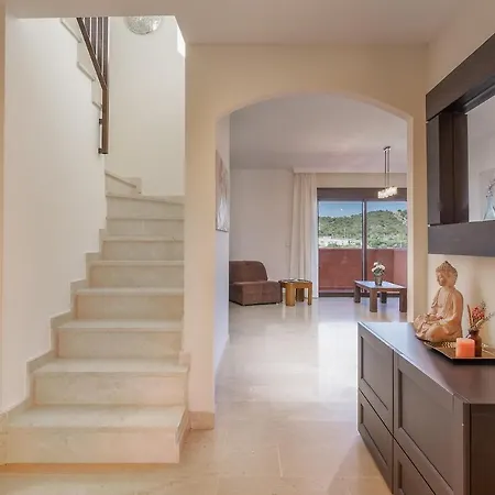 דירה Spacious Duplex 